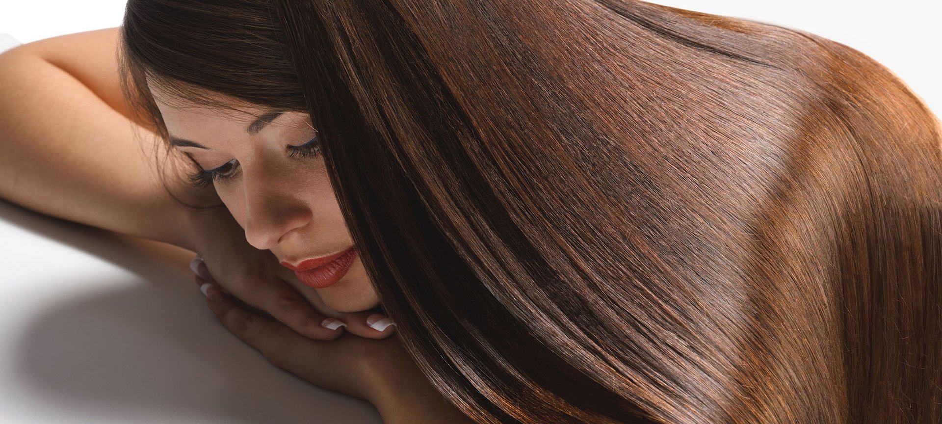 lśniące włosy