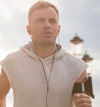 Dlaczego Dezodorant Dla M Czyzn Dzia A Inaczej Ni Antyperspirant 2 1