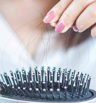 Loreal Paris Article How Much Hair Do You Lose In A Day D