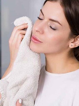 Loreal Paris BMAG Article Simple Skin Care Routines For Every Skin Type D