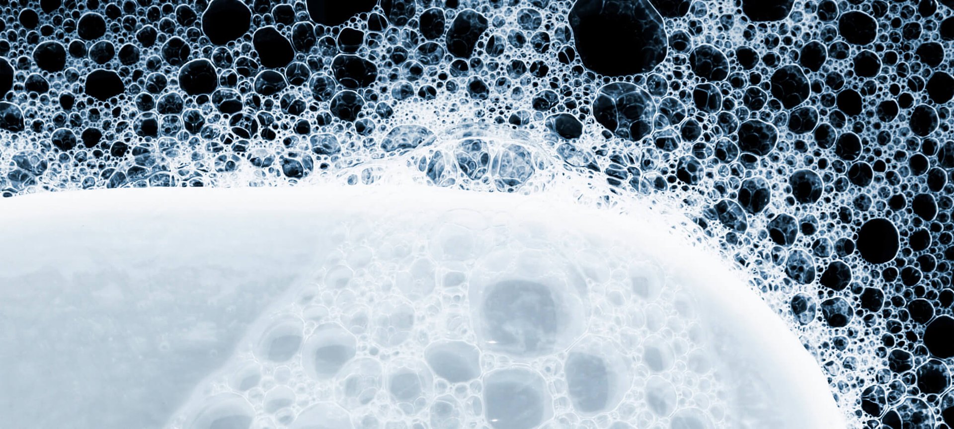 dziesiec-niezbednych-produktow-do-zabiegow-pielegnacyjnych_loreal_paris