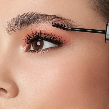 20240227 Ecom Infaillible 24hbrowlamination Closeup Result Rose Dmi Crop 1000x1000